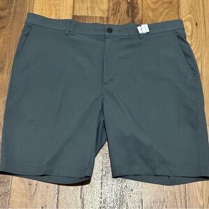 Roundtree & Yorke Dark Gray Flat Front Shorts